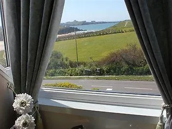 Rolling Waves Hotel New Quay