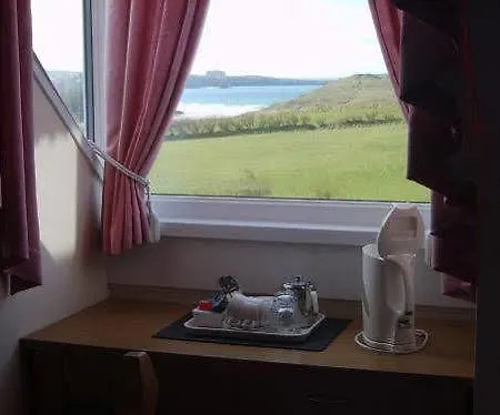 Rolling Waves Hotel New Quay